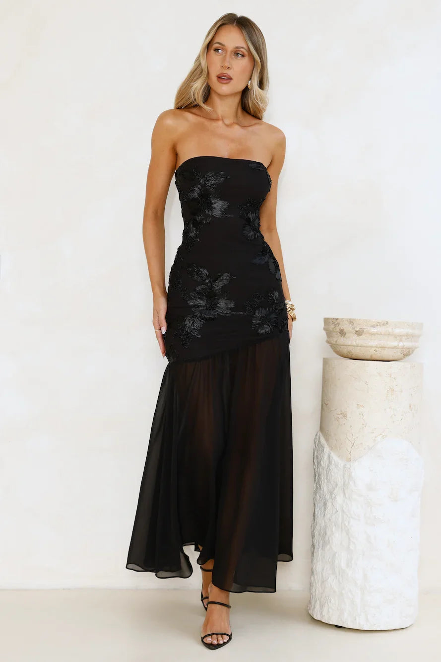 Timeless Affair Strapless mesh Maxi Dress Black